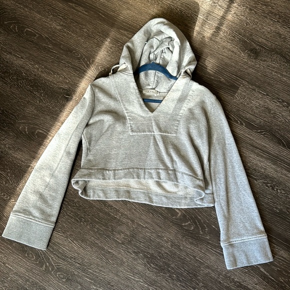 A.L.C. Cropped gray hoodie - size small - Picture 2 of 4